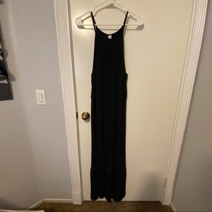 Black old navy maxi dress